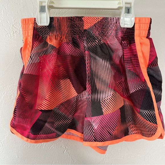 Old Navy girl’s athletic shorts - multi color w lining - M (8) GUC - Picture 1 of 6